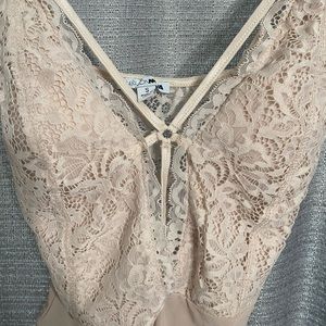 Fashion nova body suit